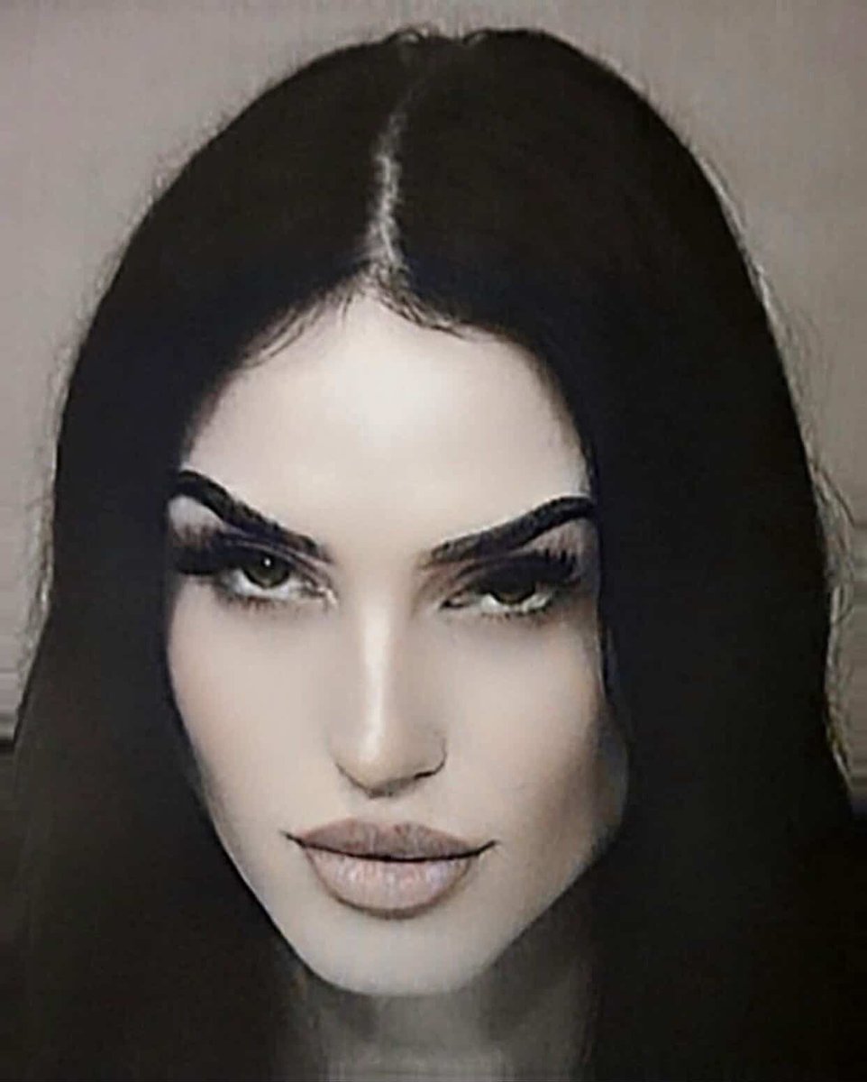 mugshawtys tweet media