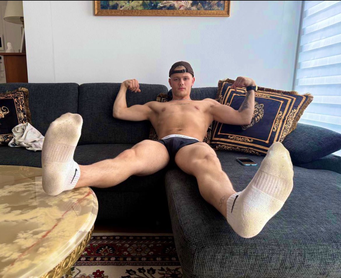 Master Phil 😈🇩🇪 tweet media