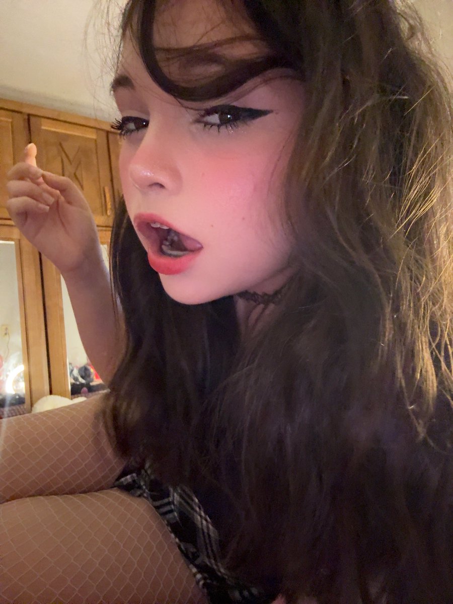 little alice tweet media