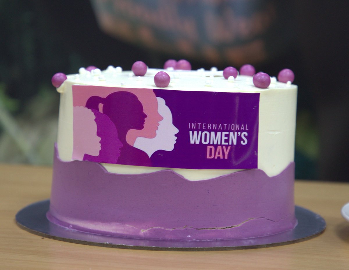WFP_Rwanda_CD's tweet photo. This #IWD2026, we celebrated the @WFP🇷🇼female staff today, whose dedication advances our mission every day. And to the men who champion equality through their actions, thank you. #GenderEquality is about all of us. When women thrive, communities gain &amp; we all rise. #GiveToGain💜 https://t.co/MG2u91m8Gm