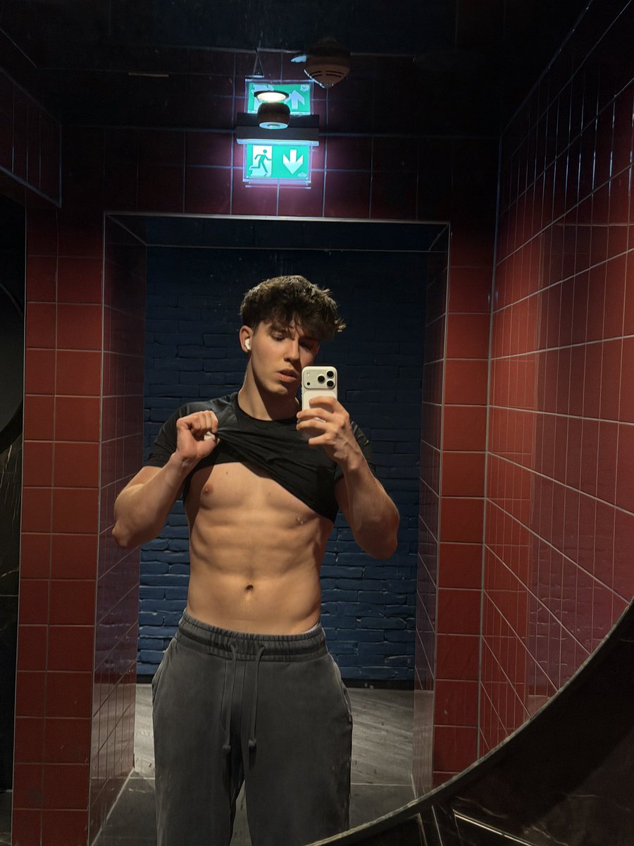 Leonardo tweet media