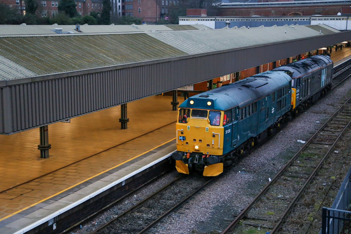 Bennybizzle tweet media