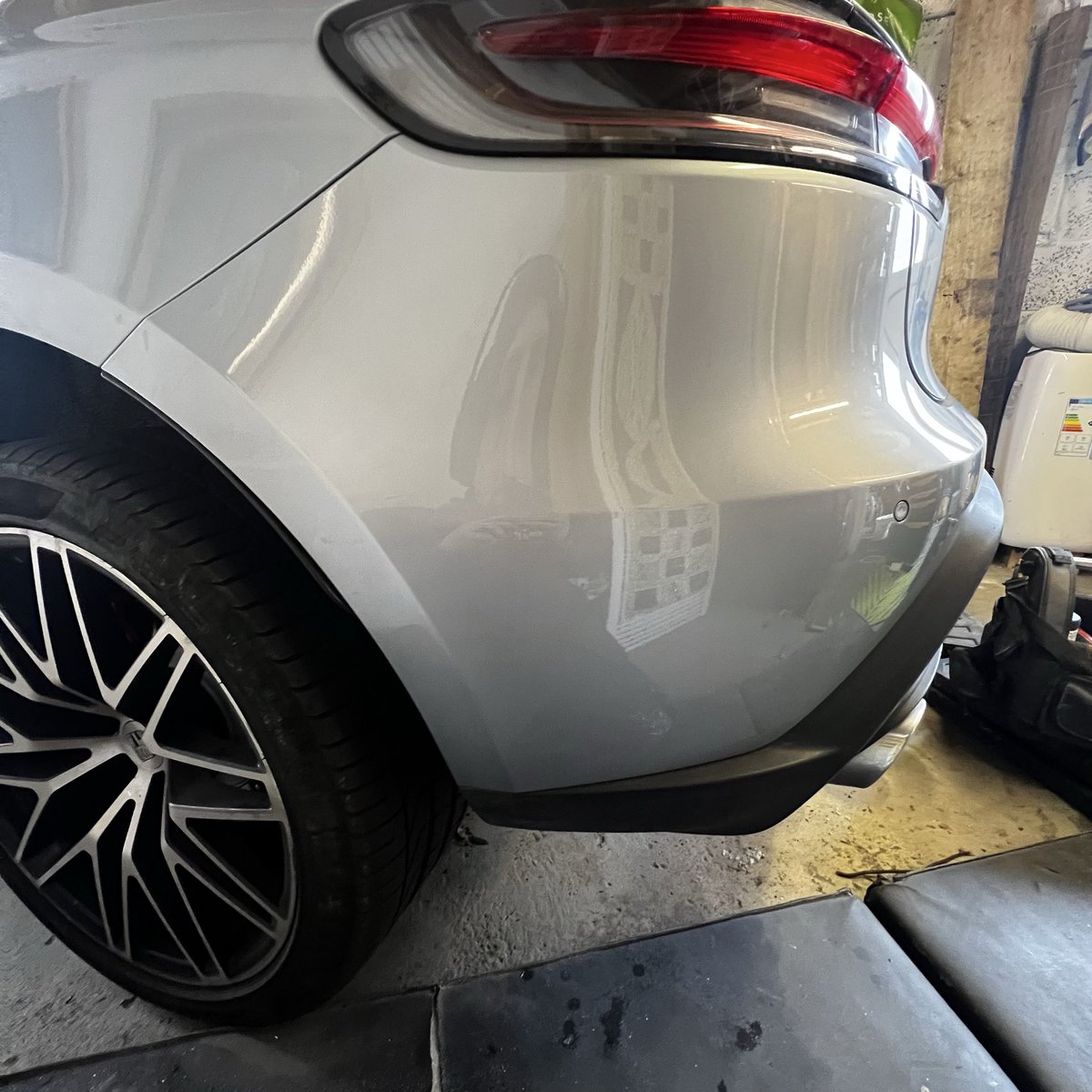 Granite walls.
Tight parking spaces.

Bumper corners usually take the hit.

Scuffs like this are often repairable without a full respray.

Send photos for an honest opinion:
pitstopjsy.com 🏁