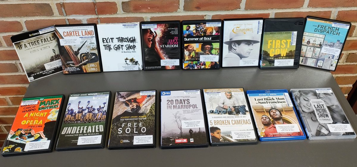 KCCLibrary's tweet photo. 📚🎬 New at Morris Library!

New films &amp; books just arrived, including:

🎥 CitizenFour
🎥 The Deer Hunter
🎥 First Cow
🎥 Summer of Soul
📖 The Intruder – Freida McFadden
📖 Twelve Months – Jim Butcher
📖 Dizzy – Rachel Weaver
Stop by and check them out!
#MorrisLibrary #KCC https://t.co/adqpfjZuDl