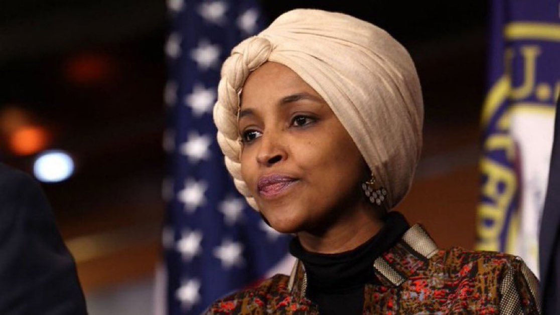 Drop a ‘🇺🇸’ if you want to see Ilhan Omar deported.