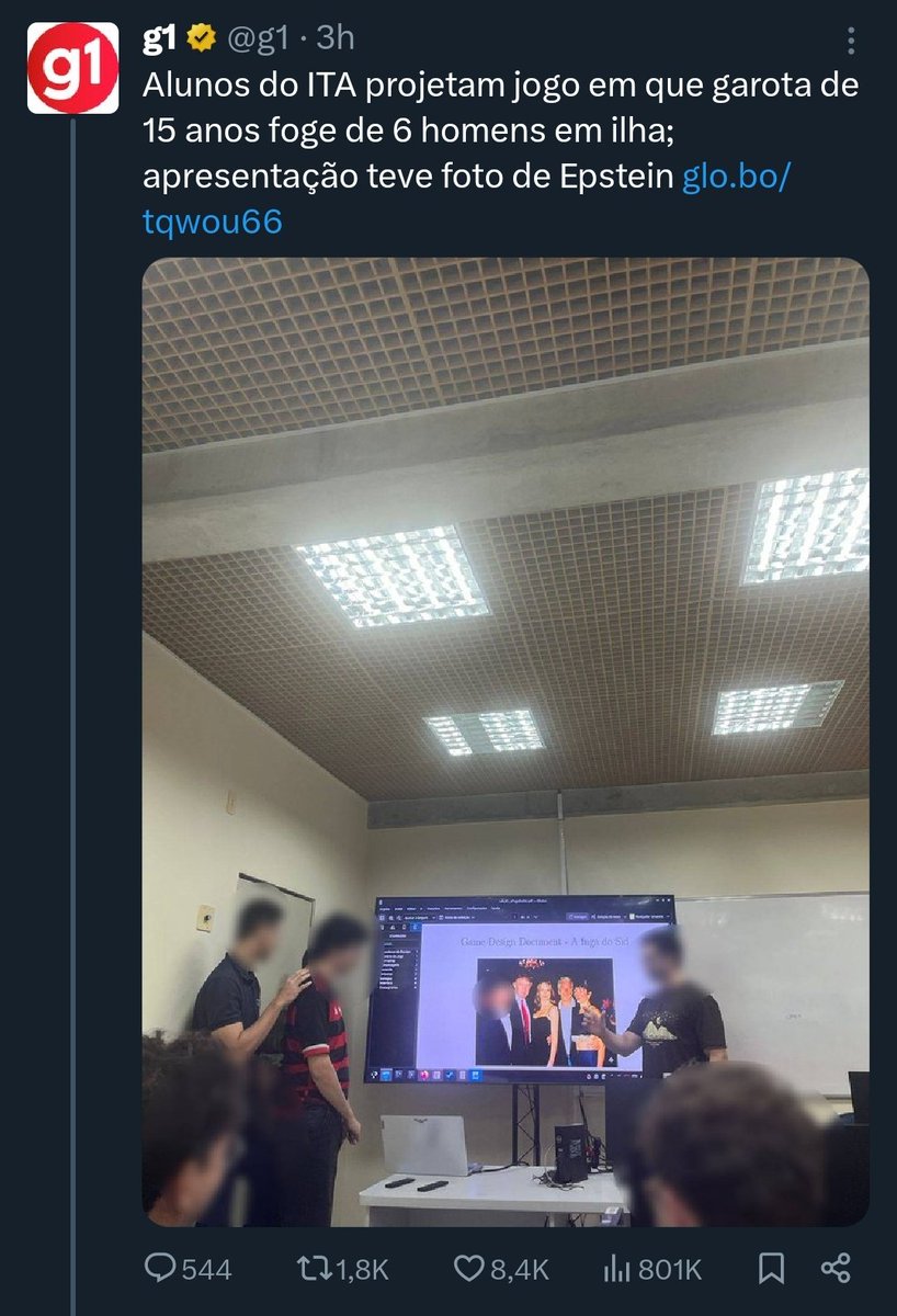 Stuart, o secundário tweet media