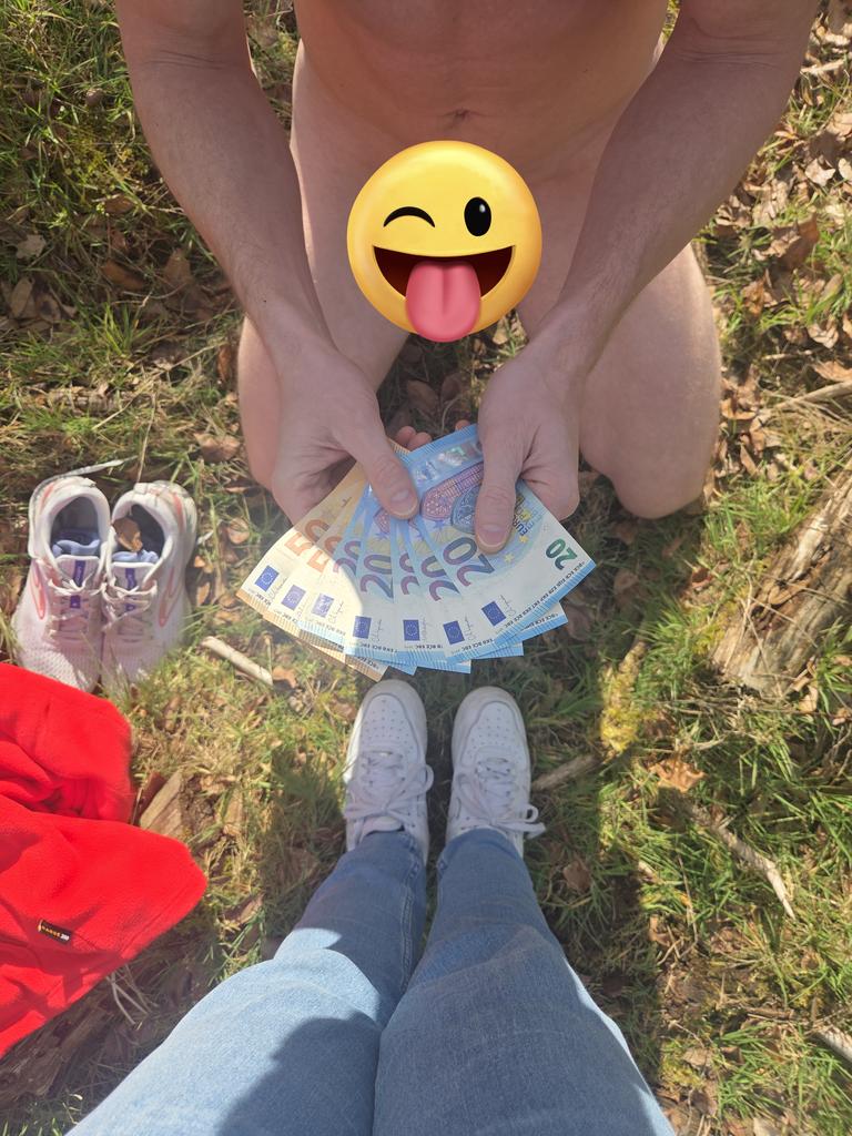 Godess_Tray 2. 5K tweet media