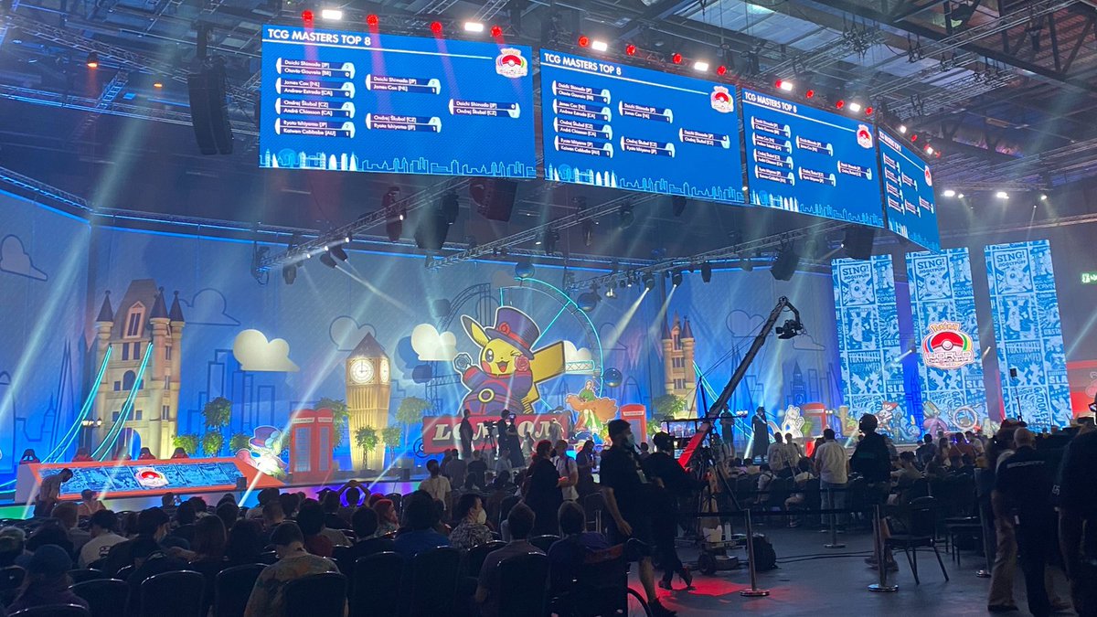 Deth.ron tweet media