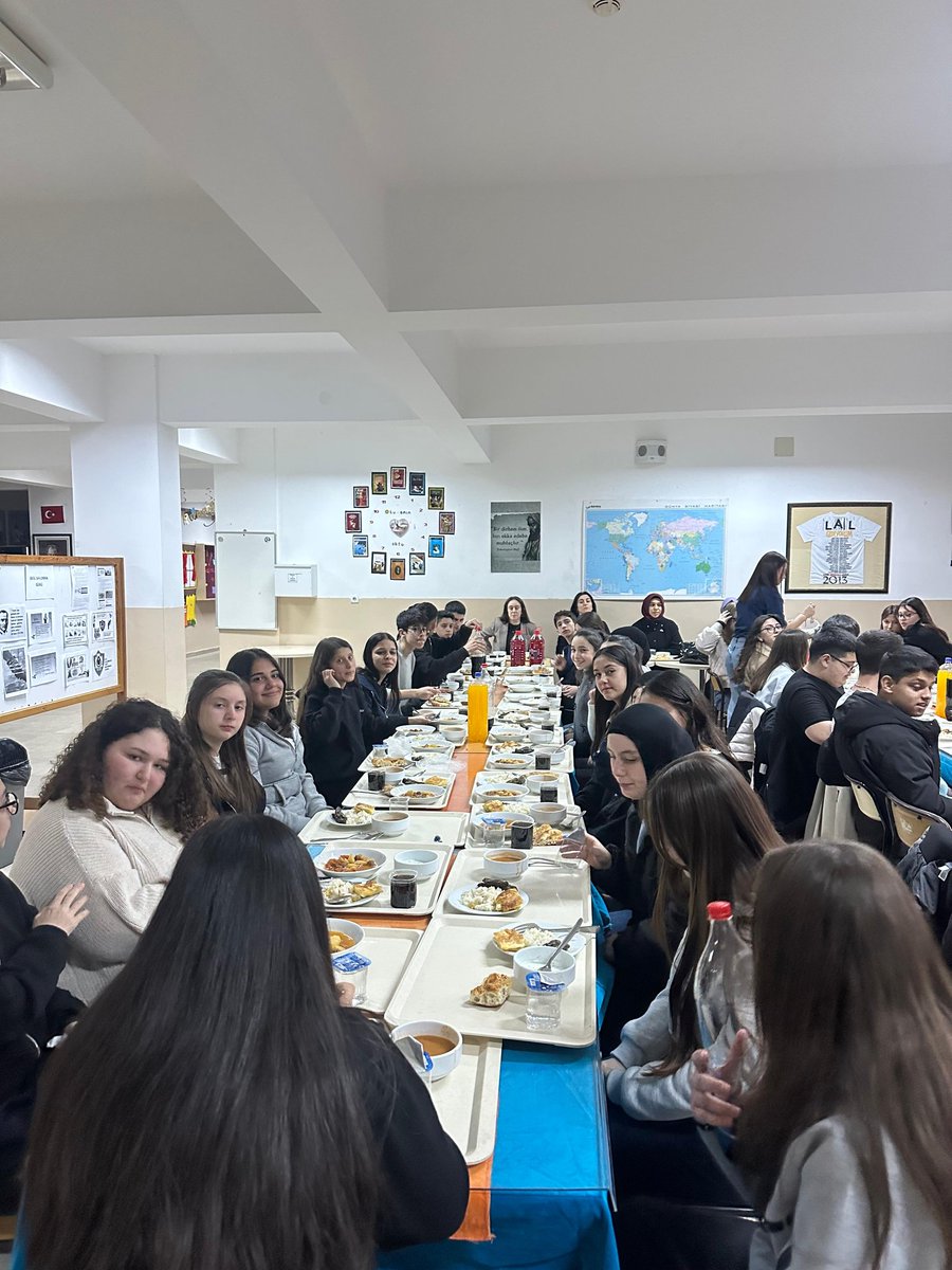 LSesal's tweet photo. Maarifin Kalbinde Ramazan!
Aynı sofrada buluşan gönüllerin bereketidir.
Bu akşam iftar sofrasında 9. sınıflarlayız.
#MaarifinKalbindeRamazan
#İftardaKonuşalım
#9Sınıflarla
#BizSeviyoruzBuÇocukları
#EğitimBirGönülİşi
#MaarifRuhu
#GençlikGeleceğimiz https://t.co/O4gsyj78iE