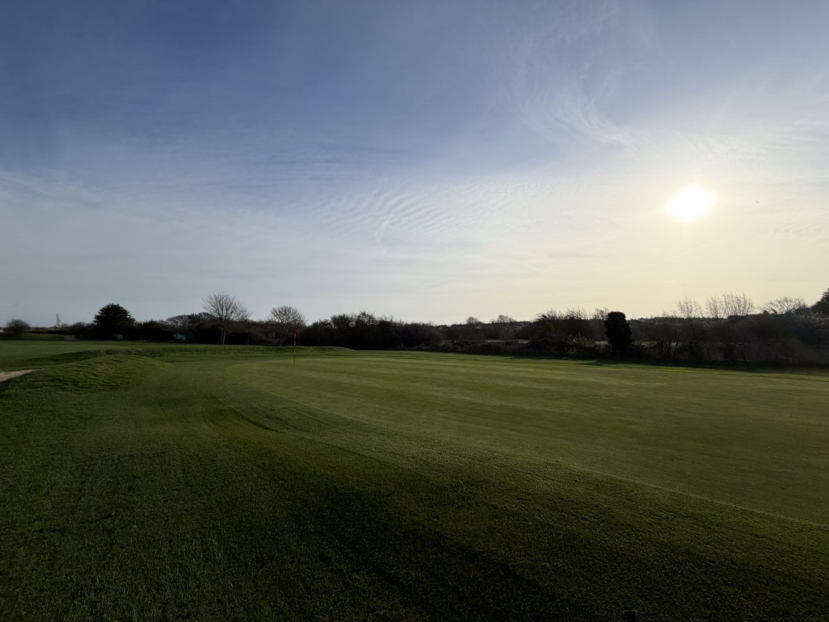 Harwich & Dovercourt Golf Club tweet media