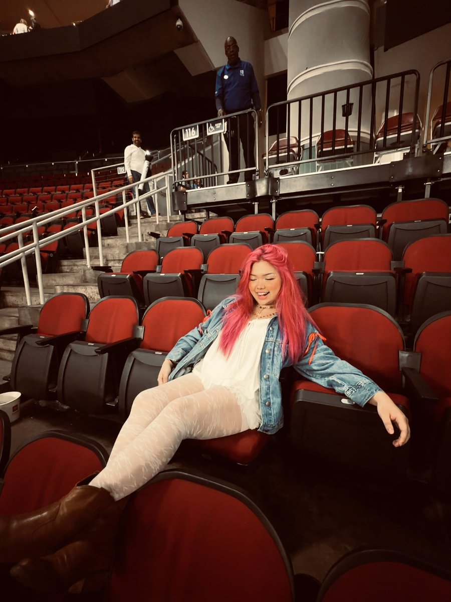 innies :p tweet media