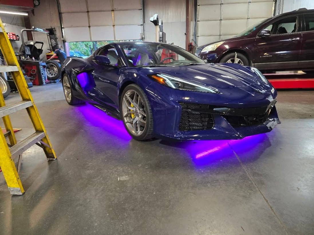 BoogeyLights's tweet photo. FULL SEND Motorsports w/ an impressive installation of our #z06 package 📷
📷: https://t.co/A1Kbf0QGWq
📷: #fullsendmotorsports
📷: 2025 Corvette Z06
📷: #boogeylights https://t.co/RtaczclI4e