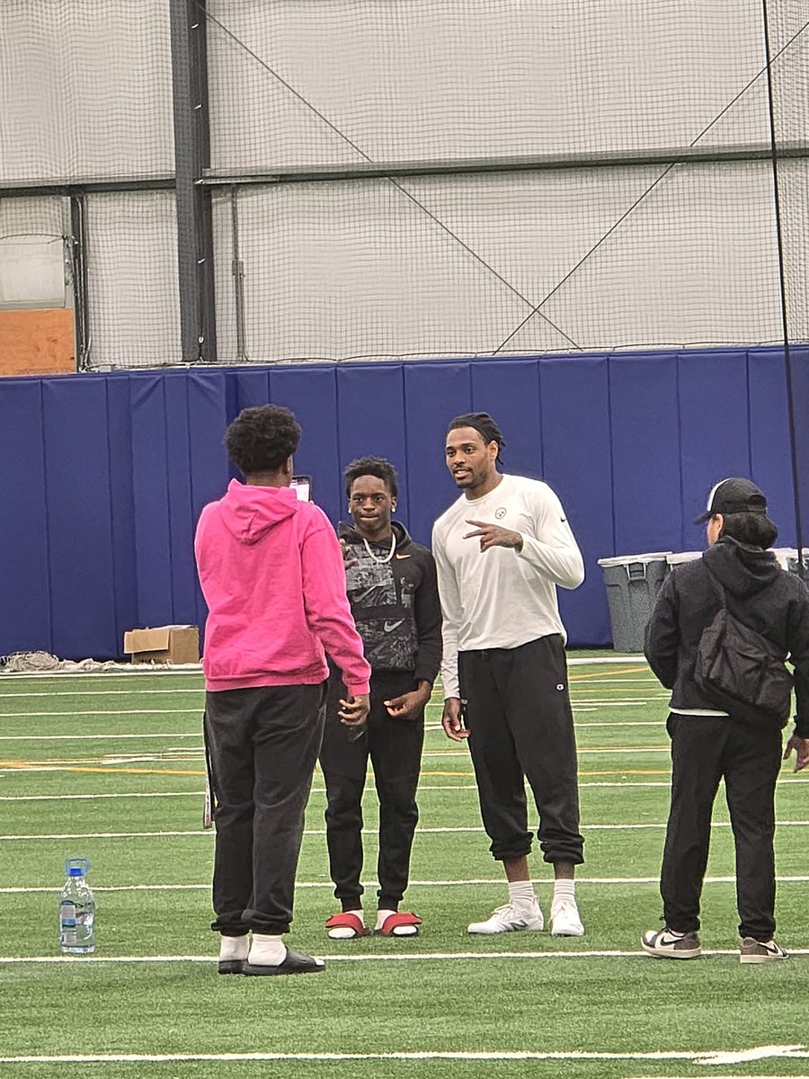 Coach Judie tweet media