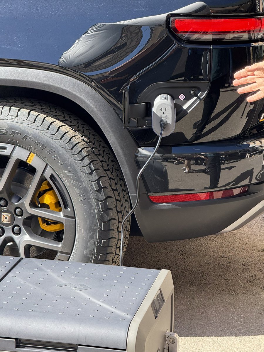 Not Scot tweet media