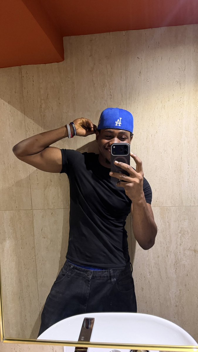 Eben 🌶️ tweet media