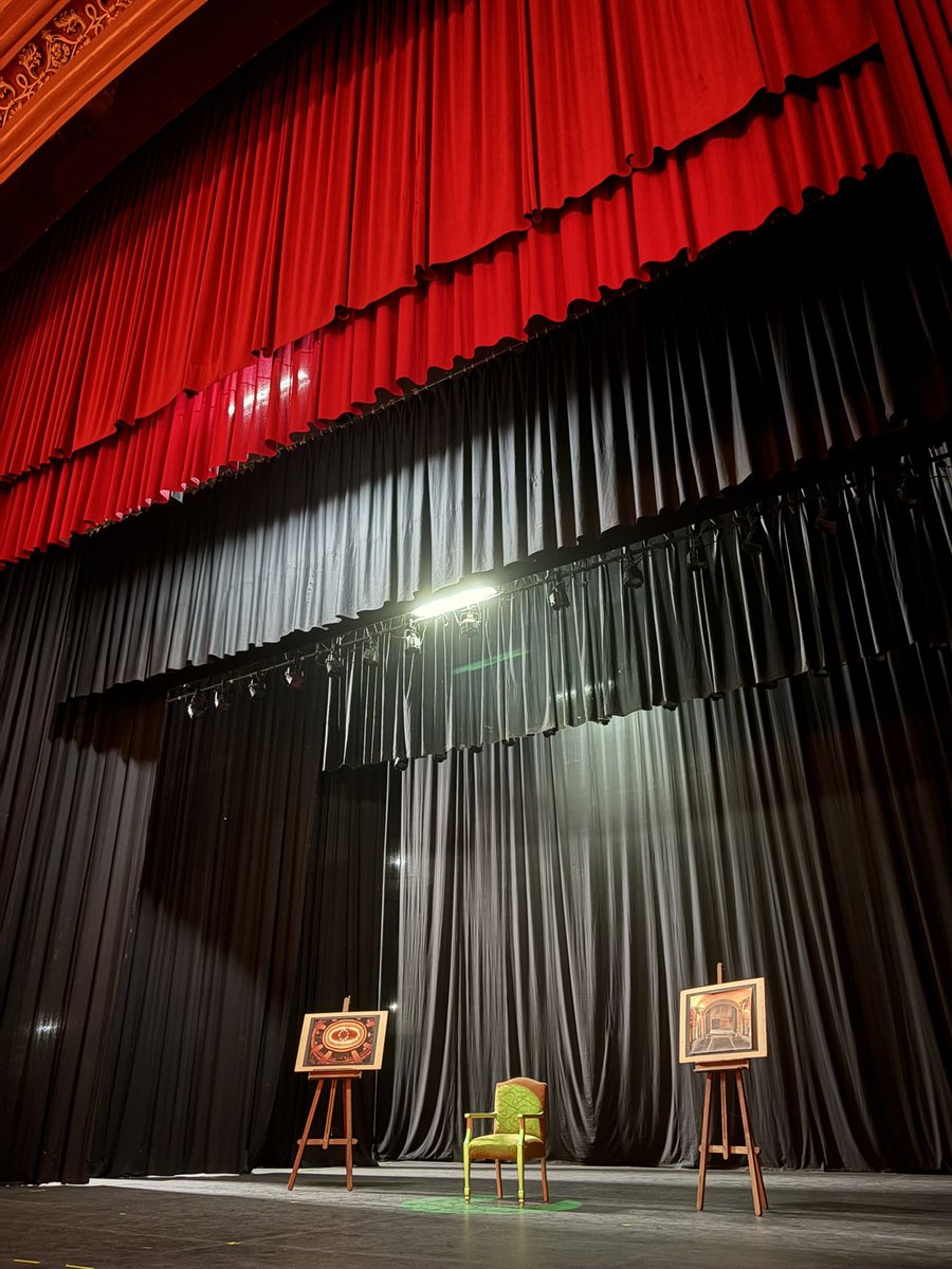 OriginalEcuador's tweet photo. Stories of resilience live inside Teatro Bolívar 🎭

After surviving a devastating fire, this historic theater rose again and continues to welcome visitors, artists, and unforgettable performances in the heart of Quito. 🇪🇨✨

#TeatroBolivar #Quito #EcuadorTravel #Culture https://t.co/FxHCGNWzc5