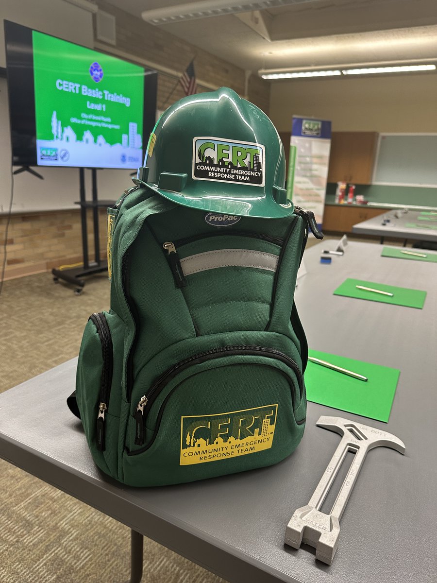readyCityGR's tweet image. 🎉 Two of our Spring CERT Level 1 trainings were held last week with 50 attendees! Thanks to all who joined, your dedication to personal preparedness strengthens our community.
Special thanks to Home Repair Services for hosting one of our classes! 🏠
#GRCERT #CERT #Preparedness