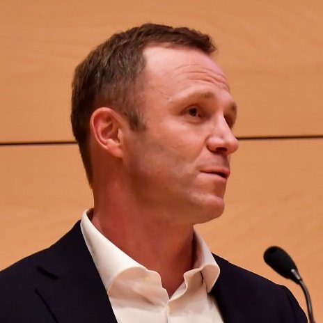 "Credo che Furlani presto saluterà la compagnia. Elliott è uscito e Cardinale ha altre idee, l'amministratore delegato dovrebbe diventare quello delle ATP Finals, Calvelli"

Ivan Zazzaroni (Corriere dello Sport) a TMW