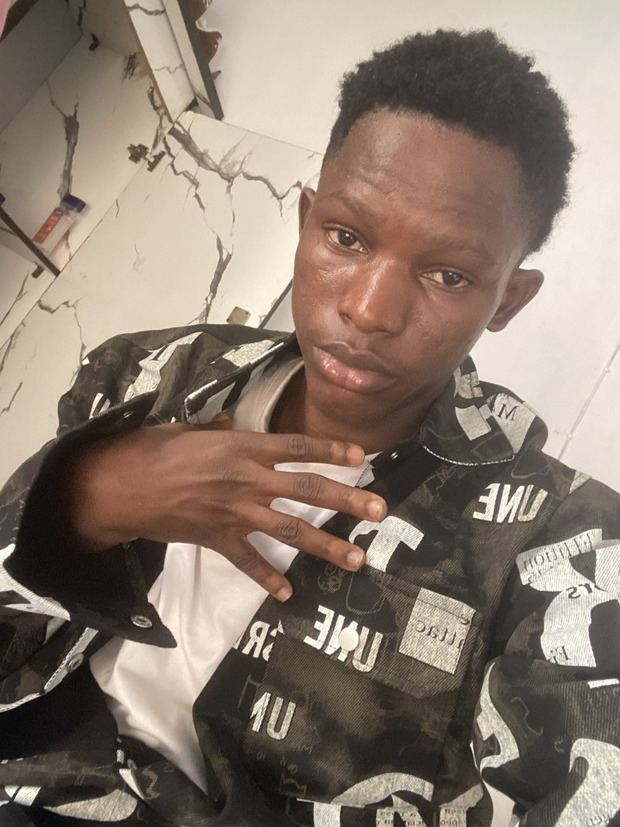 Star Ridex tweet media