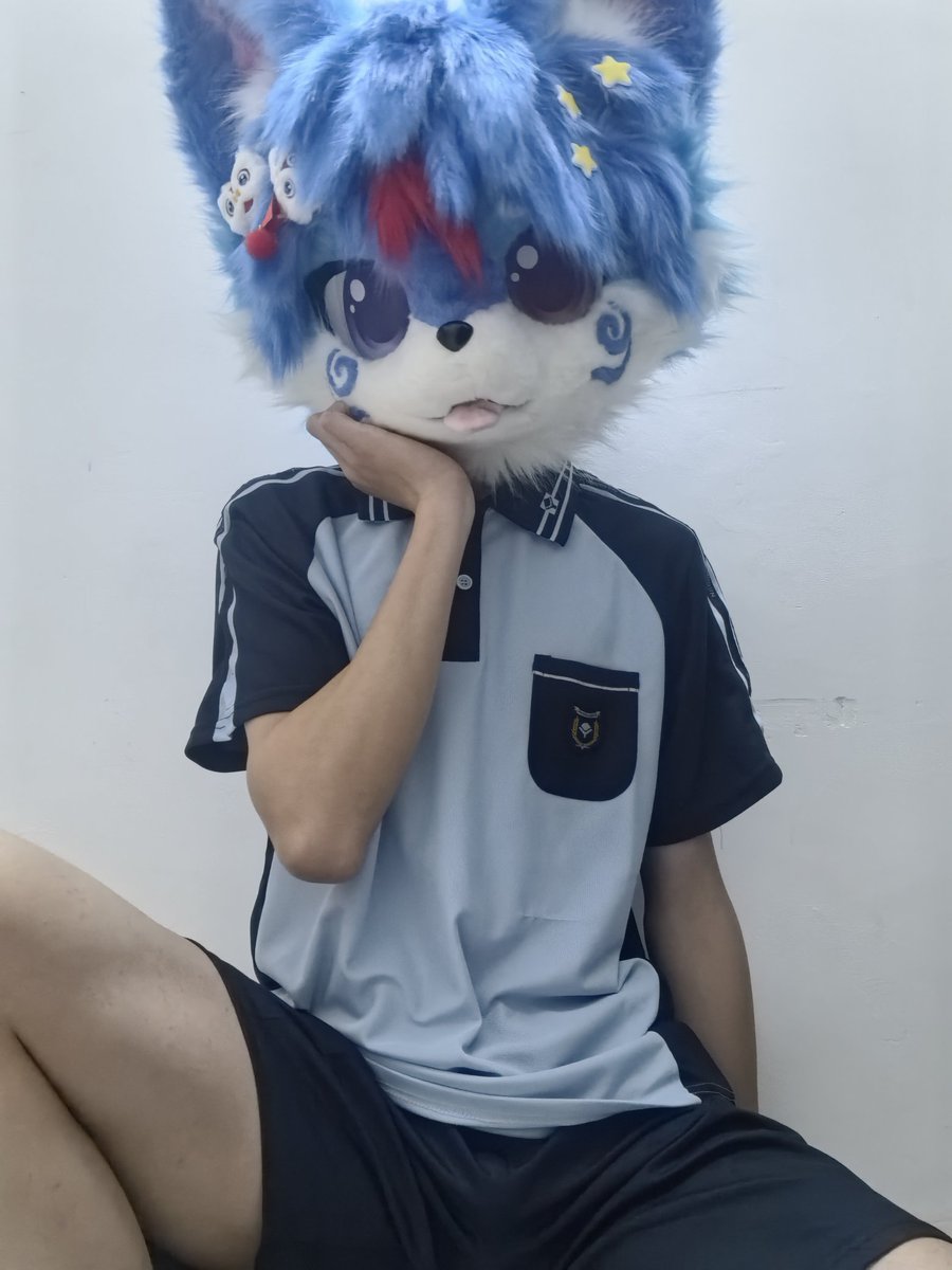 weiwei末 tweet media