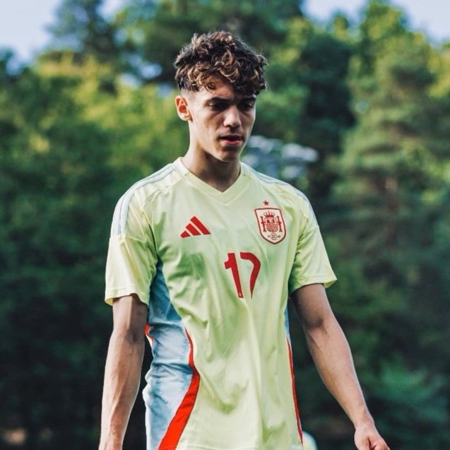 Insider Real tweet media