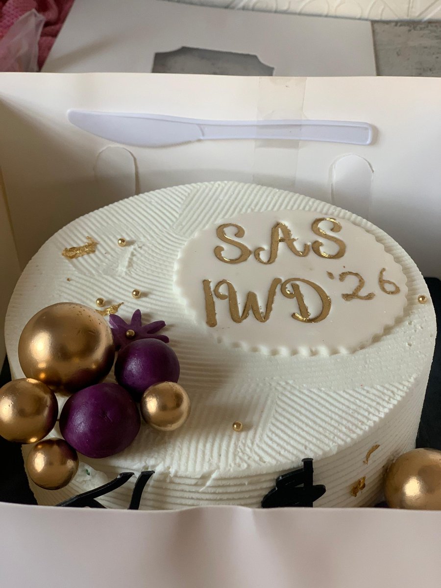 Chef Feranmi of E-S-S| Baker tweet media