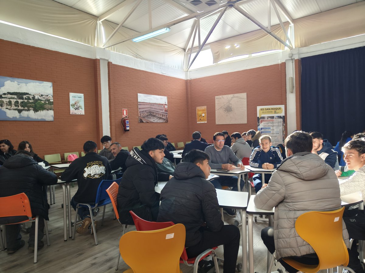 FP IES San Roque tweet media