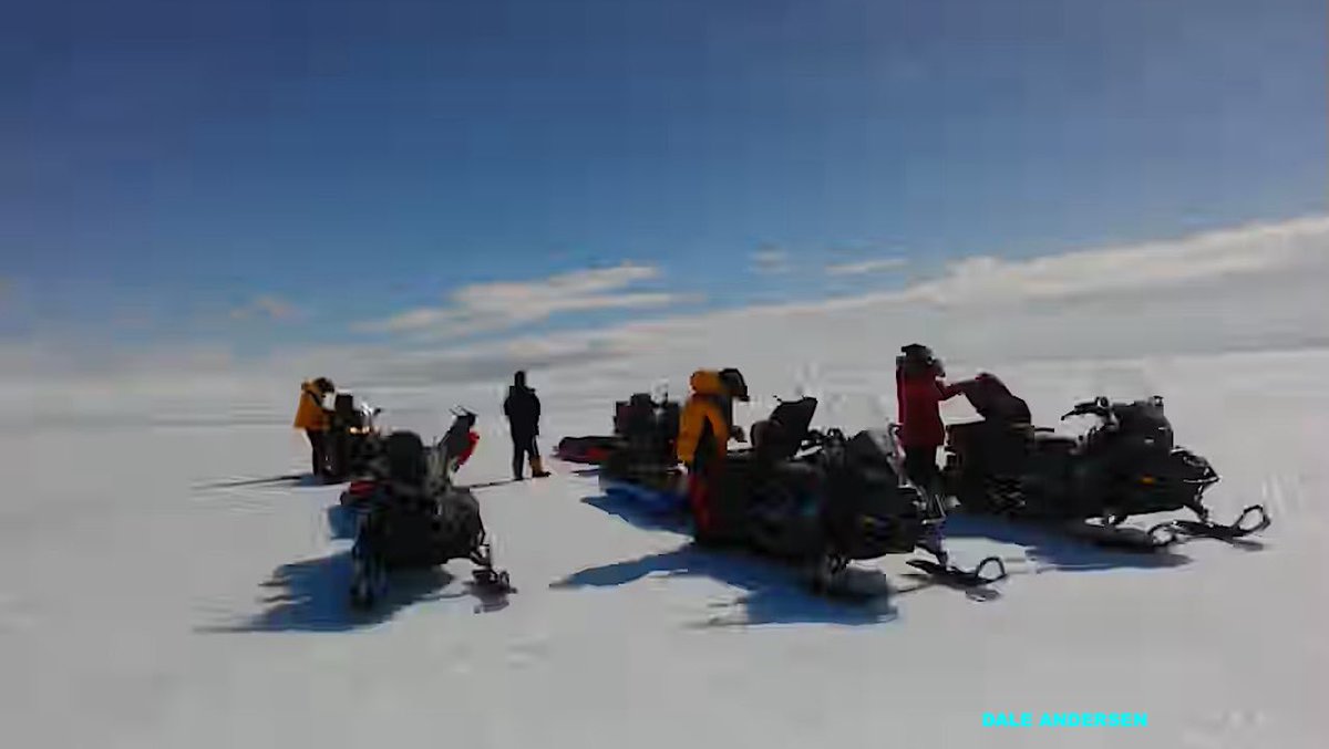 astrobiology's tweet image. You can read all of the expedition logs by @daleandersen back to 1996 as he and his team conduct #astrobiology research at Lake Untersee in #antarctica here: astrobiology.com/dale-andersens… @SETIInstitute