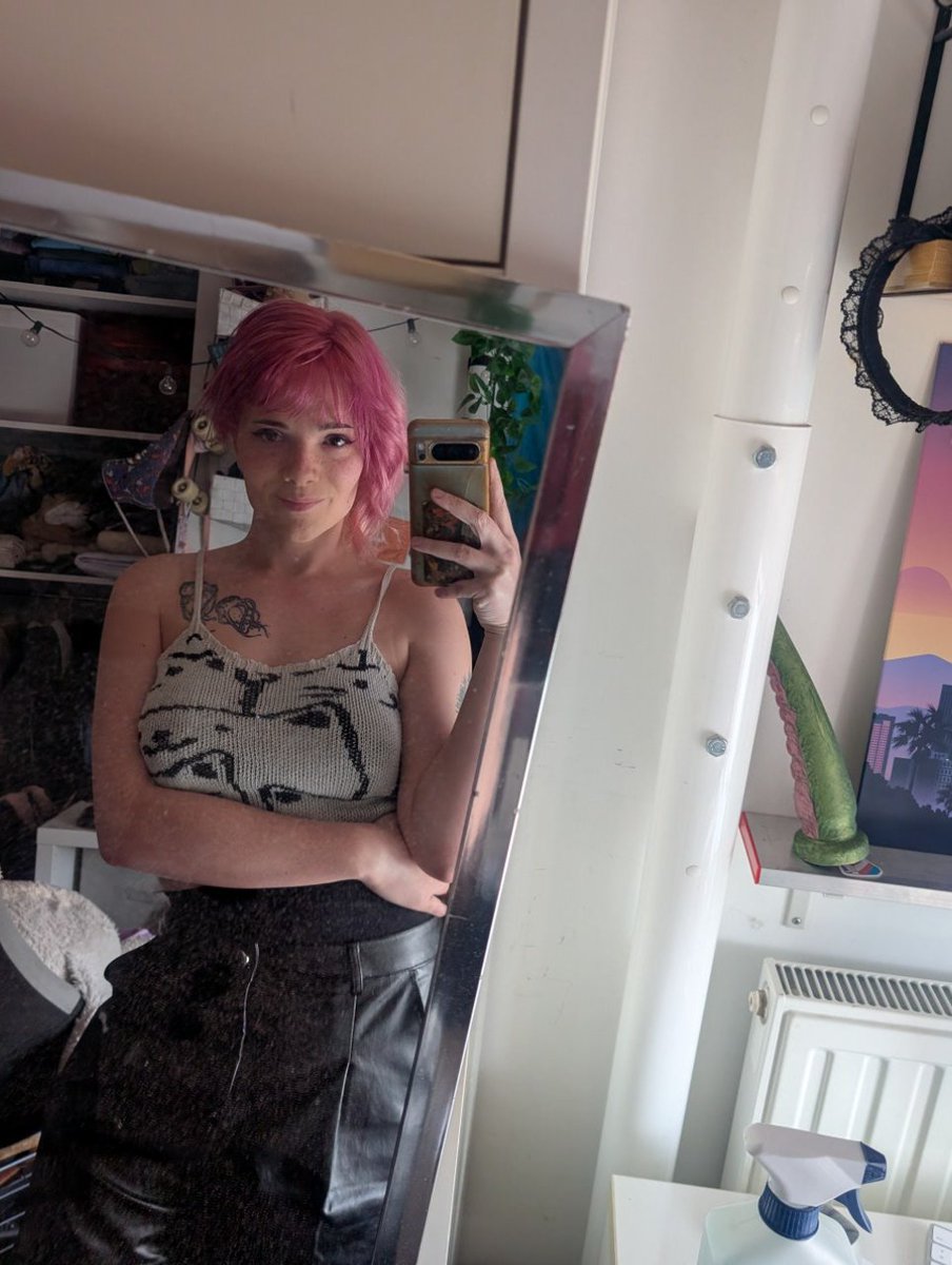 Emmy Angeles 🏳️‍⚧️🔞 tweet media