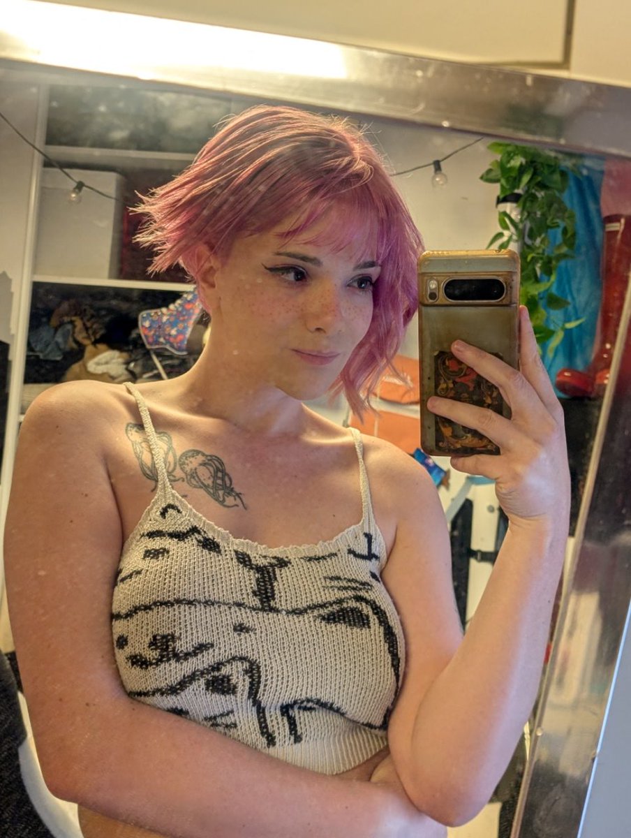 Emmy Angeles 🏳️‍⚧️🔞 tweet media