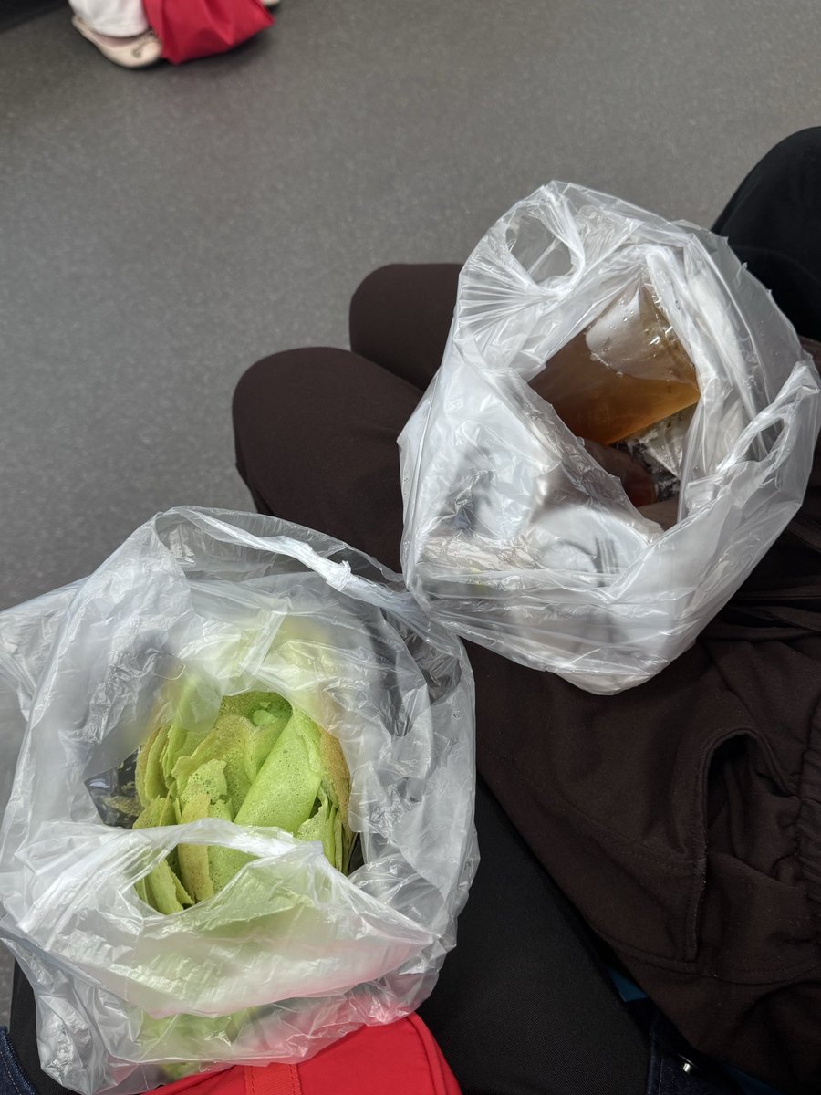 A_MutheJKT48's tweet image. muka muka udah lepek dan ga sabar minum es teh maniezzzz