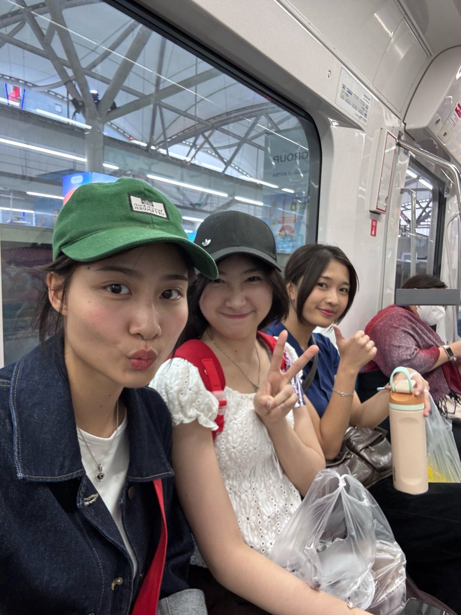 A_MutheJKT48's tweet image. muka muka udah lepek dan ga sabar minum es teh maniezzzz