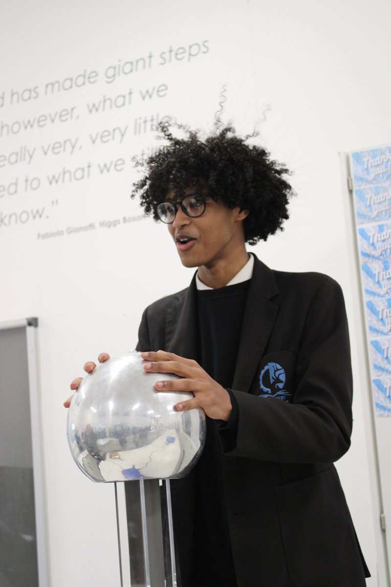 DerbyHighSci's tweet photo. Day 3 of British Science Week! Year 10s Science exhibit! https://t.co/2gLcAekTXu