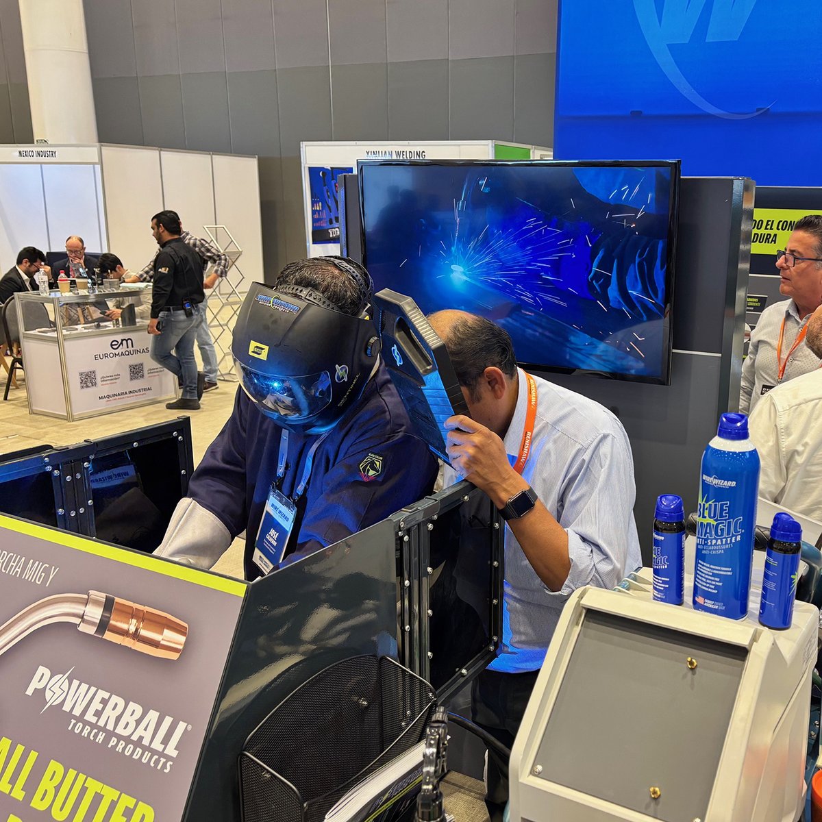WireWizardUS's tweet photo. That's a wrap for WAFE México in Querétaro! Thank you to everyone that stopped by to see us seeking solutions. In May, we will be returning to FABTECH México in Mexico City (stand 1328). We look forward to seeing you there! #WAFE2026 #FABTECHMéxico

Family Owned 🇺🇸 American Made https://t.co/Frfs8EZVo2