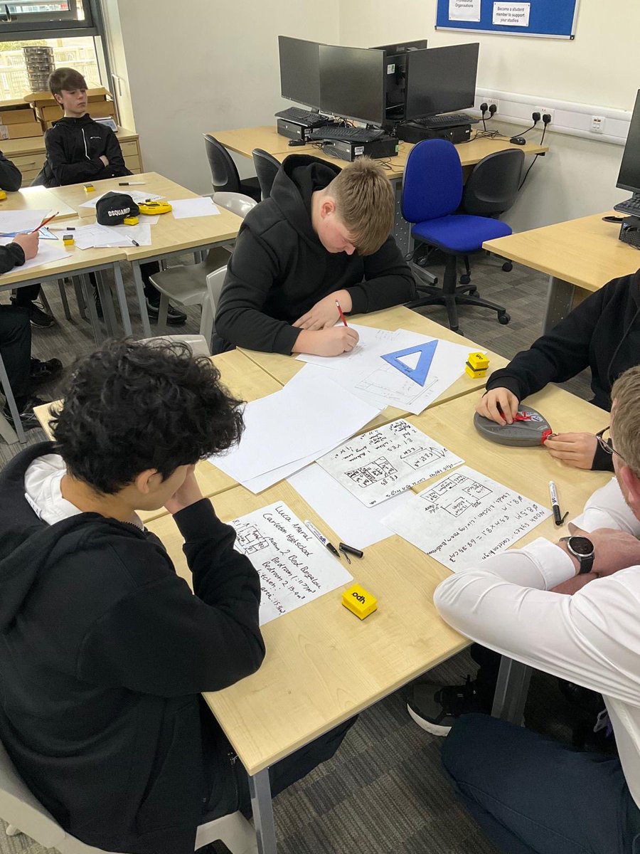 CarletonHigh tweet media