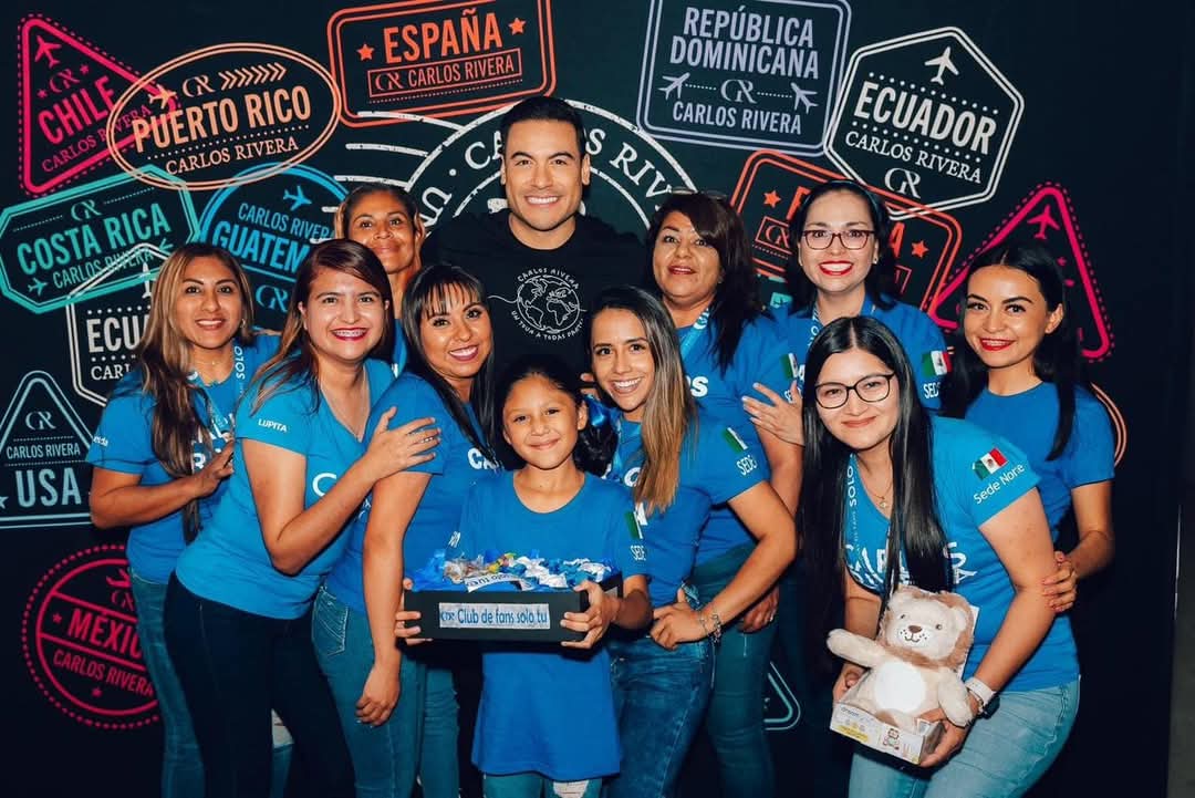 SoloTu_Sede_SLP's tweet photo. Club Oficial Solo Tu 💙 
11 años caminando con Carlos Rivera 
#SoloTu11Aniversario 
#11AñosJuntoACarlosRivera
#ClubOficialSoloTu 
#YoSoySoloTu https://t.co/FiWt1tEgxg