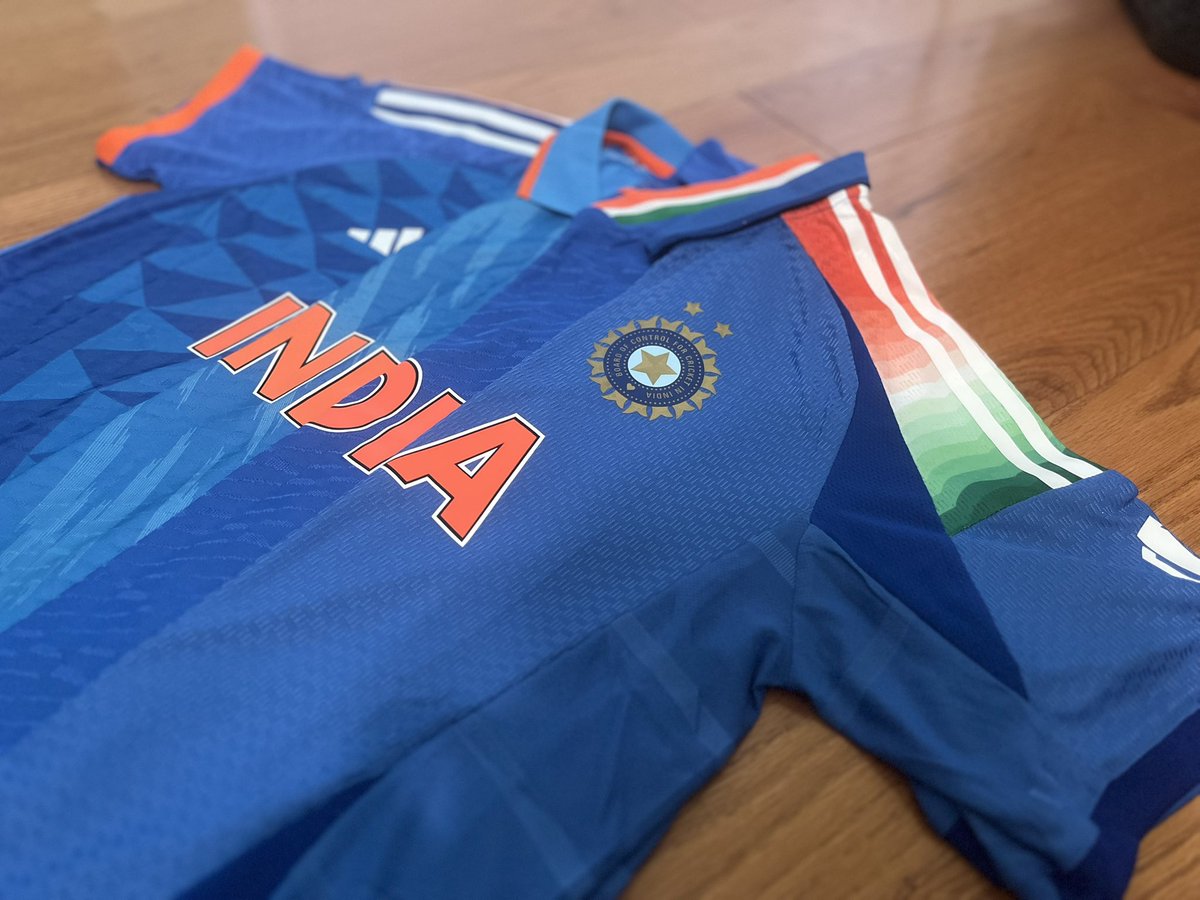 Curry Beta tweet media