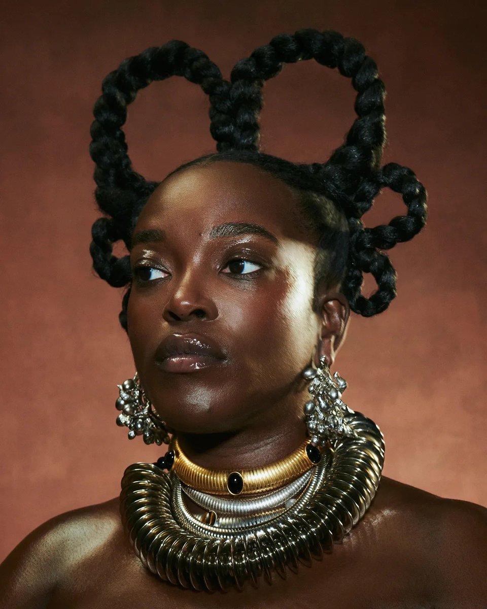 Wunmi Mosaku graces the cover of Glamour UK

📸: Ekua King