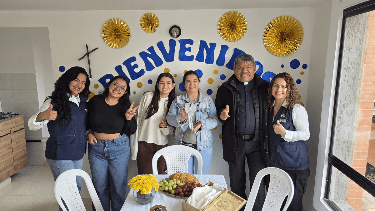 Corporación Organización El Minuto de Dios tweet media