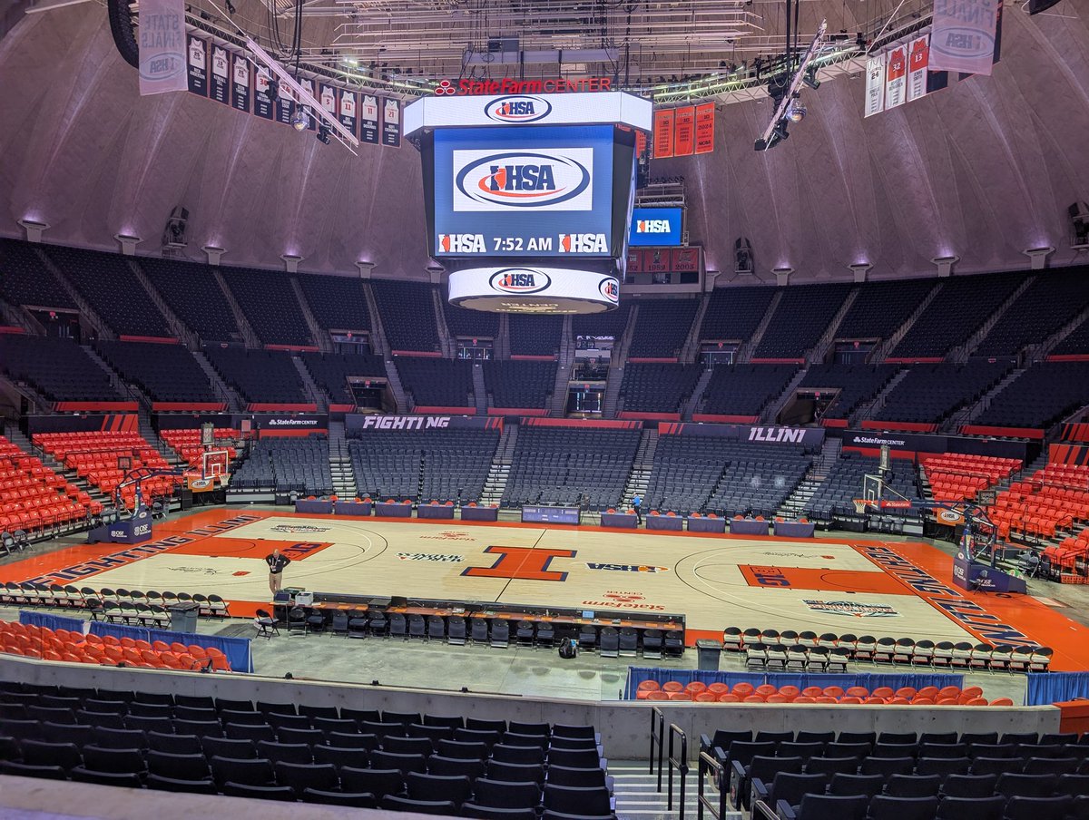 LHx23_'s tweet photo. Before the madness comes the setup.
The environment is built before the crowd arrives.

March basketball is coming to Champaign.

#IHSA #IllinoisBasketball #ChampaignIL #MarchHoops #BasketballCulture https://t.co/wUuYJVZJeX