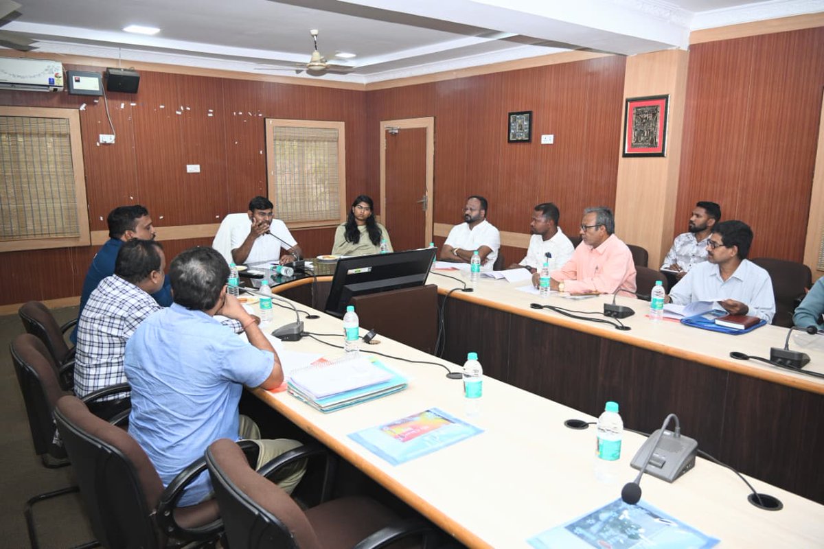 Collector & DM, Koraput tweet media