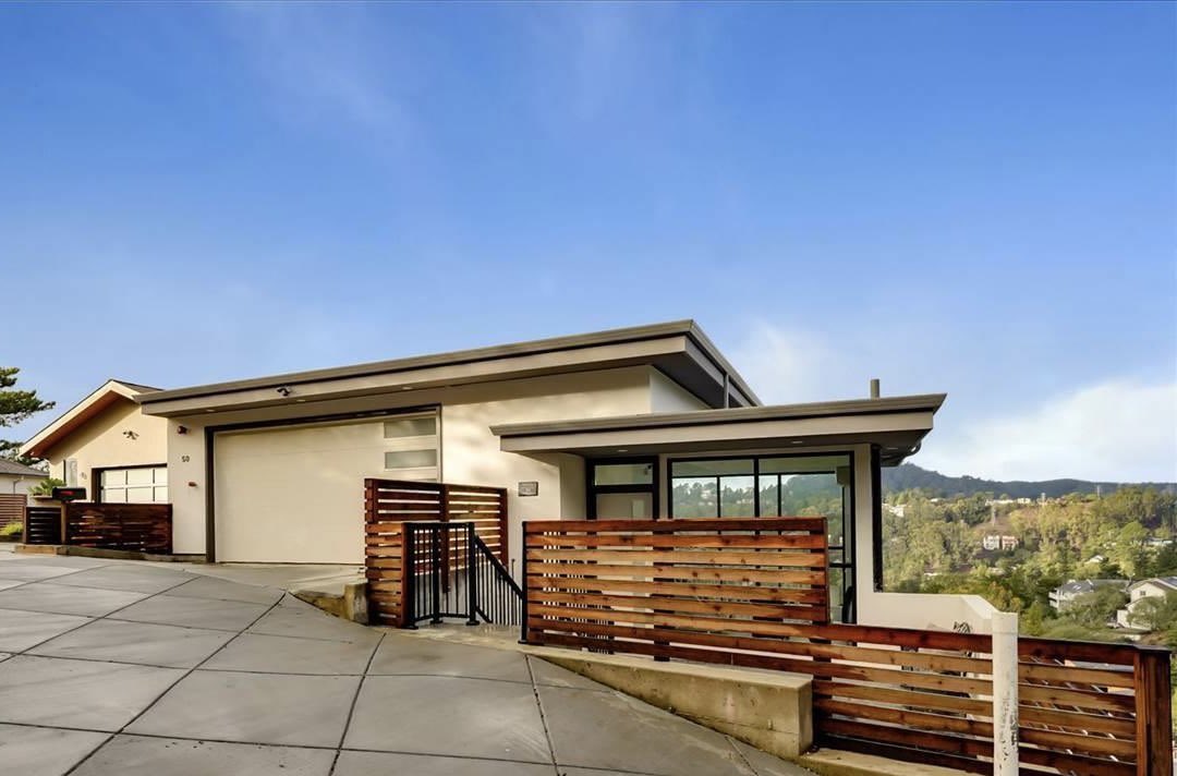 Hillside construction 🌄 has always been more expensive and now with heightened fire awareness🔥that cost is RISING 💴 💴 💴

Drawings and Cost breakdown ⬇️