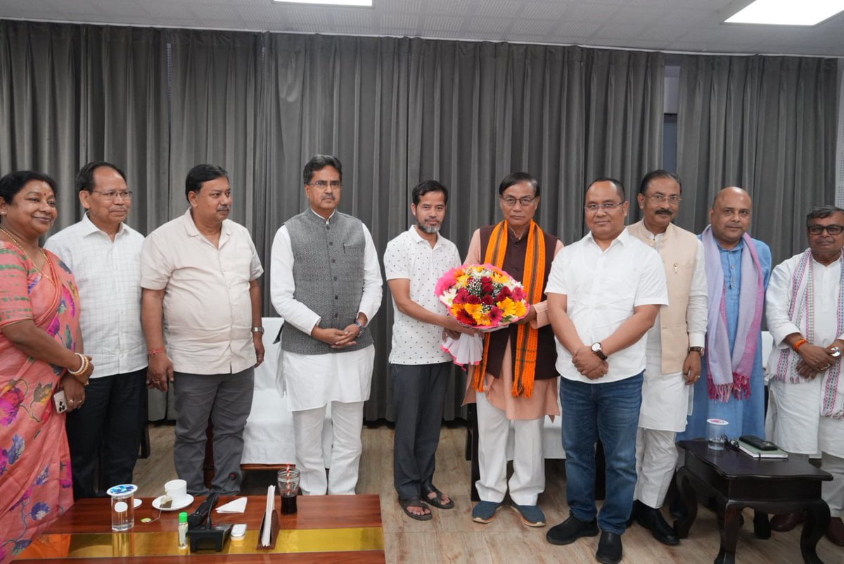 Dr Rajdeep Roy Ex MP ( MS, MCh) tweet media