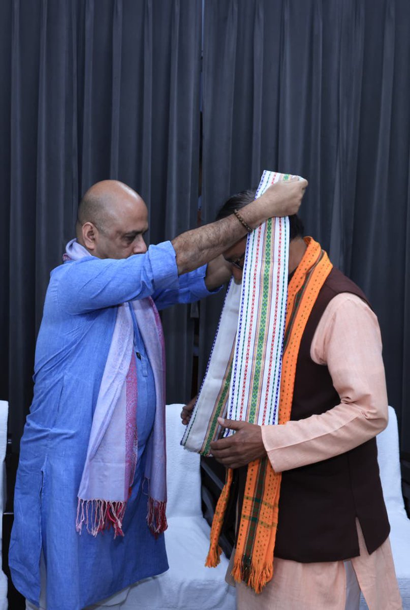 Dr Rajdeep Roy Ex MP ( MS, MCh) tweet media