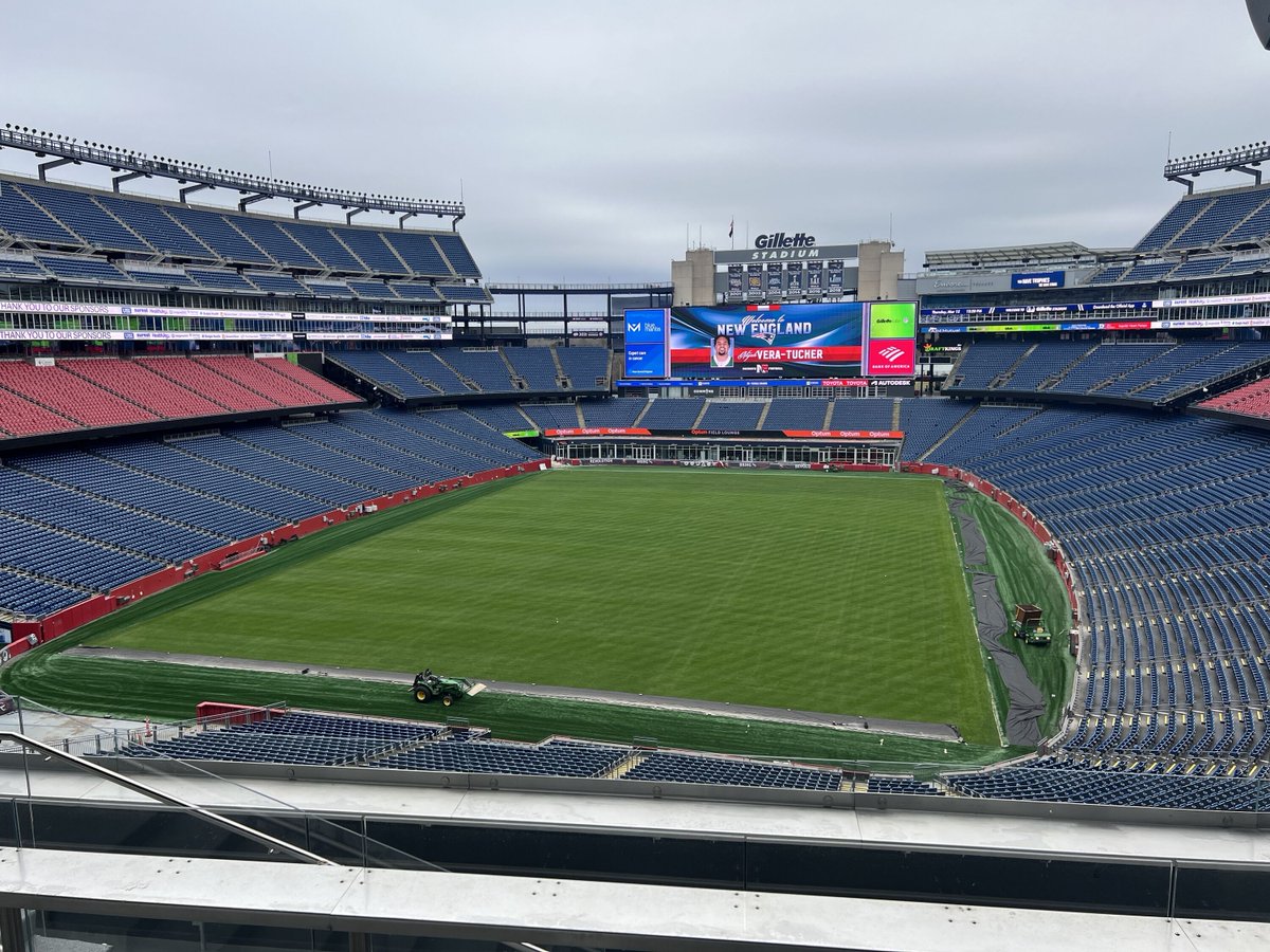 98.5 The Sports Hub tweet media