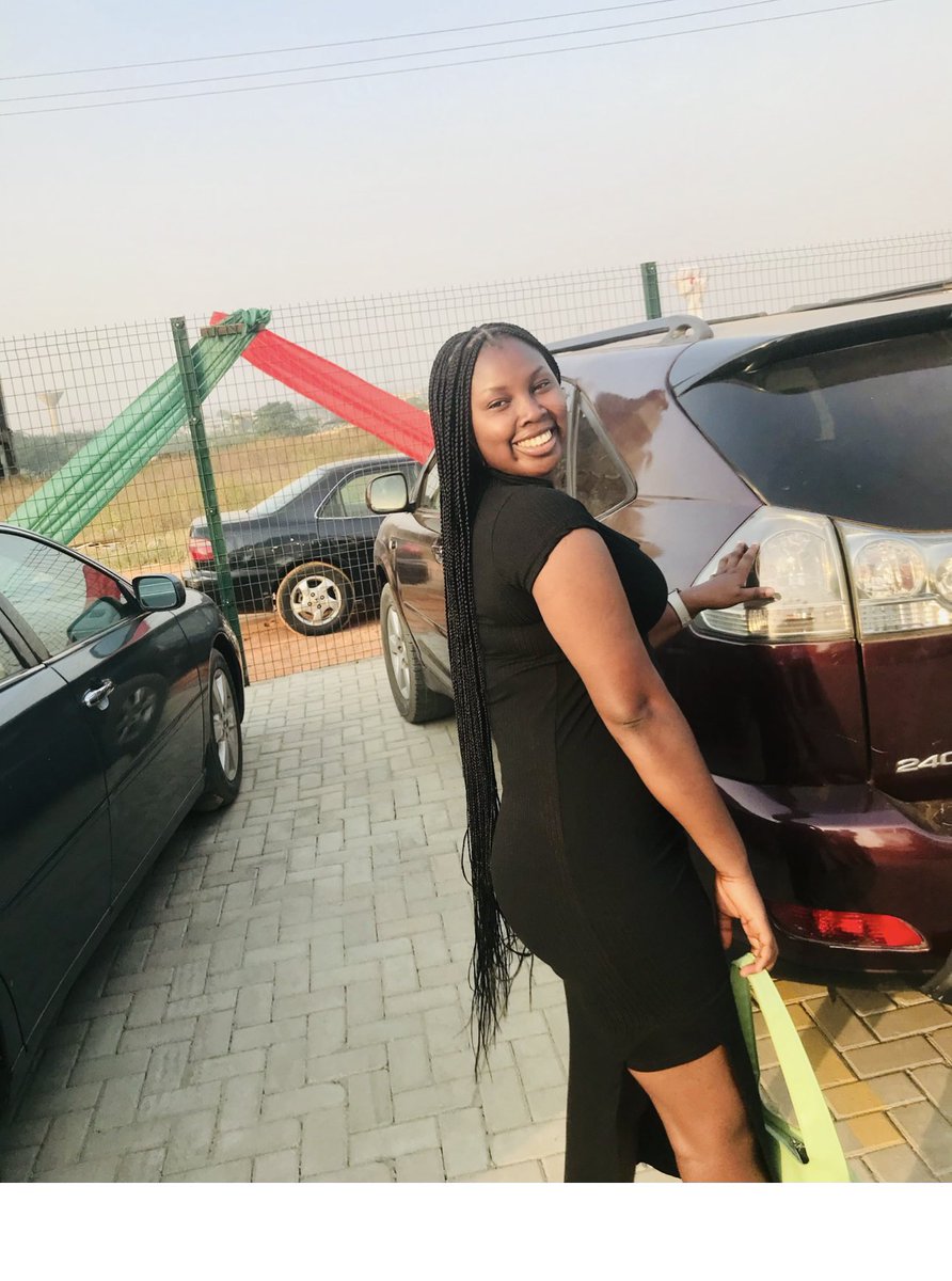 Blonde 👱                  OR.      Braid