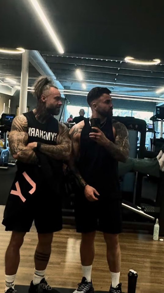 Alpha Andy BIRTHDAY 19th APRIL tweet media