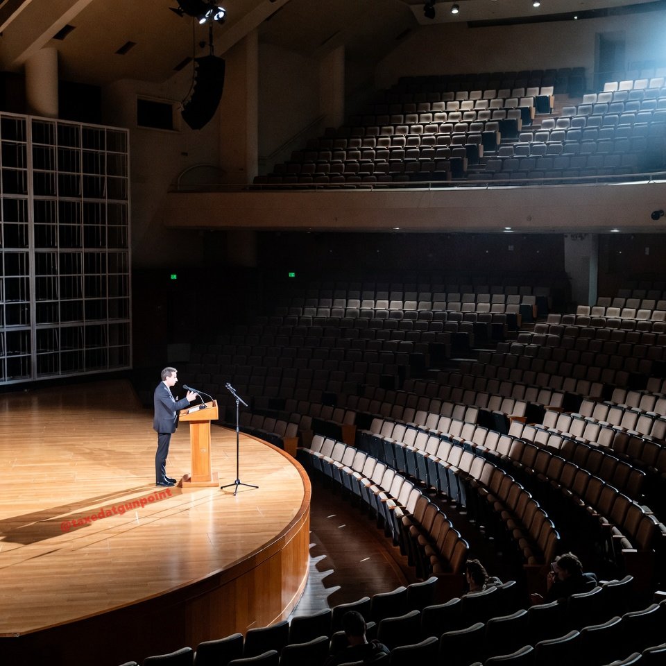 ᴛᴀxᴀᴛɪᴏɴ ɪꜱ ᴇxᴛᴏʀᴛɪᴏɴ tweet media