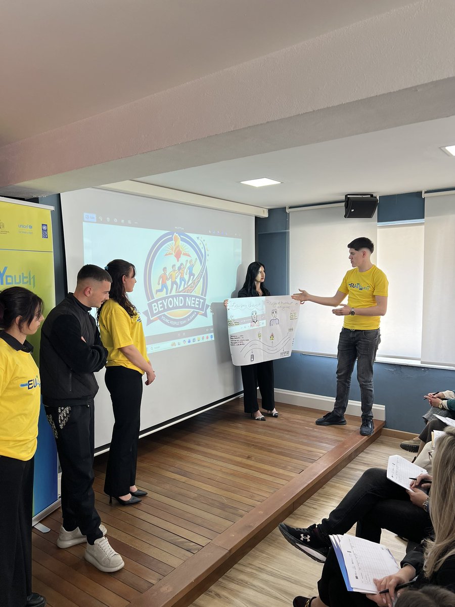 albania_unicef's tweet photo. 🏆 Winning teams of the #EU4Youth UPSHIFT in Shkodra:
✅“Change Makers 28” w/rural info stands &amp; Youth Guarantee info at bus stops
✅“Magma” w/ youth cinema and school volleyball events at Atelie Youth Center. Excited to see these ideas supporting #NEET youth through #EU4Youth ✨ https://t.co/fkh9RtXUkO