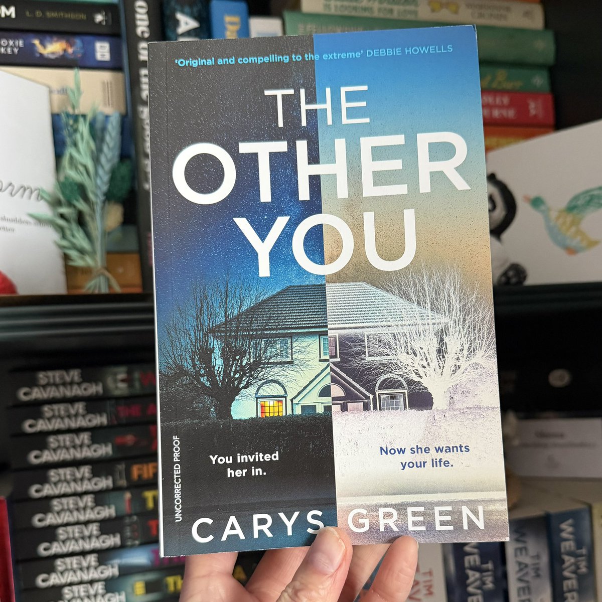 shonaholmes23's tweet image. 📚📮#BookPost📚📮

Loved the synopsis of this from the moment of reading it so extremely excited indeed to have a copy of #TheOtherYou by #CarysGreen - I feel this will be a captivating one!

Huge thanks to @harvillbooks @vintagebooks for sending 📖

#BookTwitter #Bookblogger